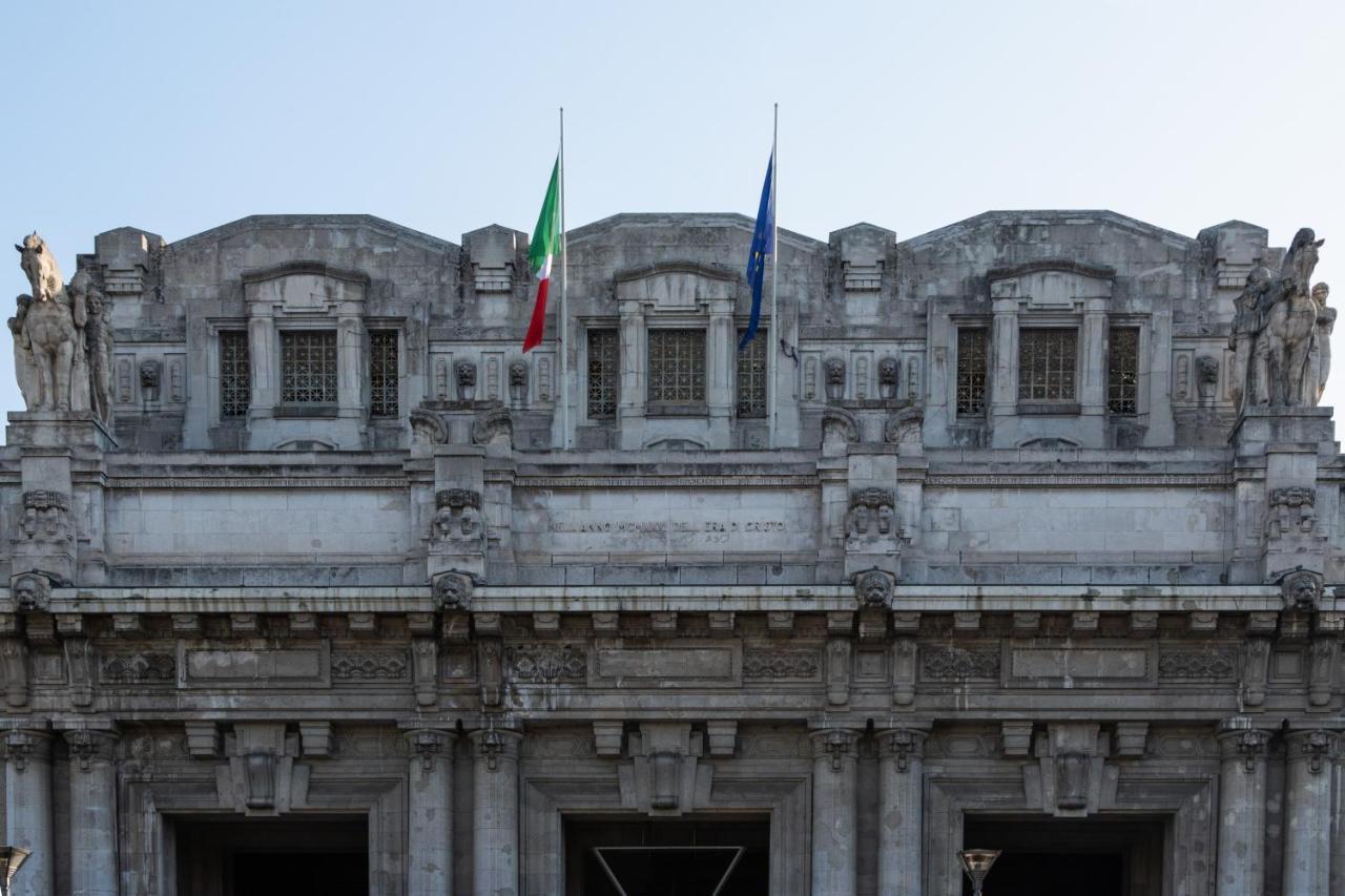 Mokinba Hotels Baviera Milan Exterior photo